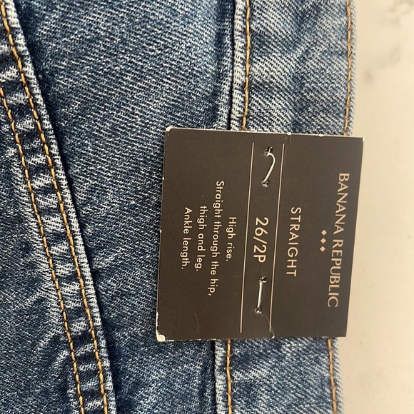 Banana Republic Women's High Rise Straight Jean Petite - Picture 4 of 5